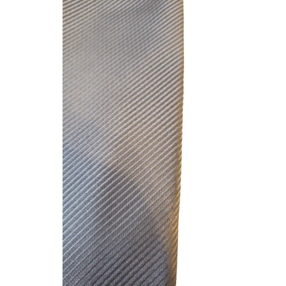 Geoffrey Beene Repp Gray 100% Silk Luxury Men Neck Tie Wedding Business Everyday - Picture 2 of 12